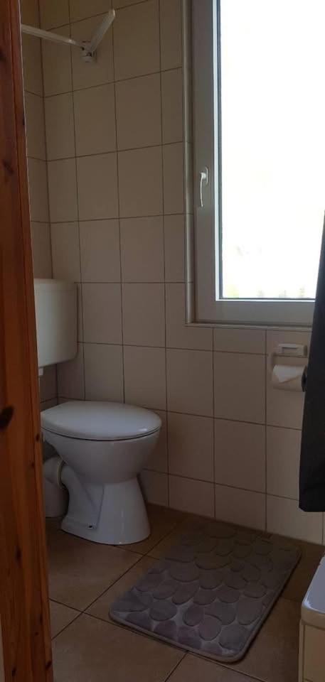 Bungalowvermietung Am Rheinsberger See エクステリア 写真
