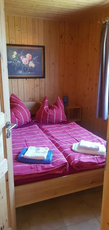 Bungalowvermietung Am Rheinsberger See エクステリア 写真